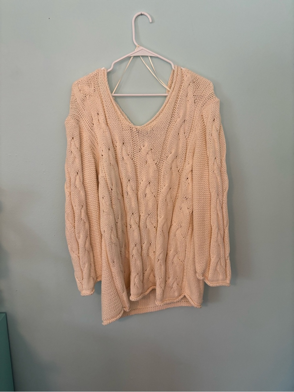 Urban Outfitters Cable Knit Sweater - Cream